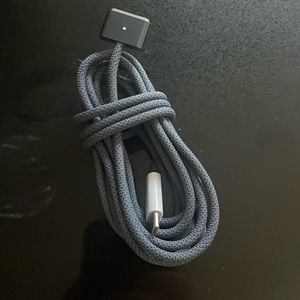 MacBook Air MagSafe charger 2023 only been used a handful of times